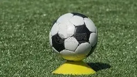 吴谨言产子归来再战荧屏，新剧本已选，于正力驳“事业下滑论”：女性各年龄皆能绽放光芒