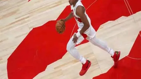 2016年詹姆斯双抗库里名嘴惊人评价解析